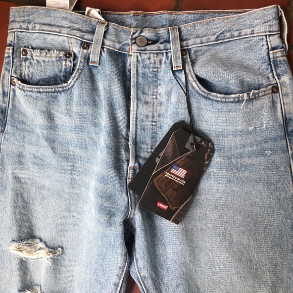 NWT Levi’s - Picture 2 of 5